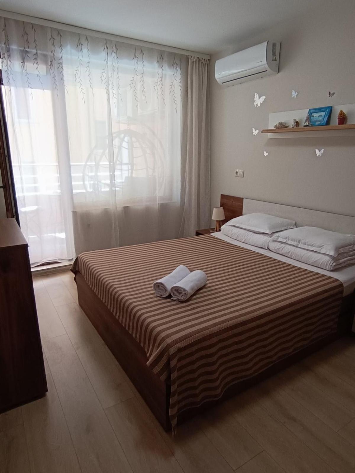 Megi Luxury Apartments Pomorie Exterior photo